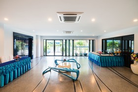 Blue Boat Design Hotel