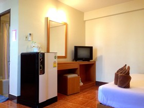 Cherry Hotel