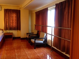 Cherry Hotel