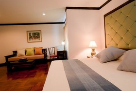 Cucumber Inn Suites
