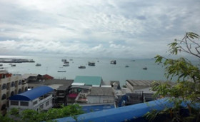 Diamond Beach Hotel