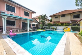 D Smile Pool Villa Pattaya