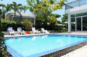 Villa Navin Residence
