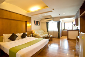 Golden Sea Pattaya Hotel