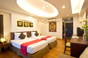 Golden Sea Pattaya Hotel