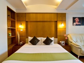 Golden Sea Pattaya Hotel