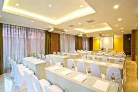 Golden Sea Pattaya Hotel