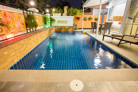 Grand Condo Montra Pool Villa