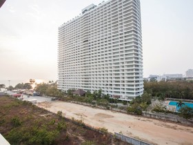 HT9 Hotel