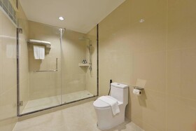 Kastel Hotel Pattaya By Loft Bangkok