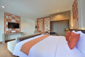 Kastel Hotel Pattaya By Loft Bangkok