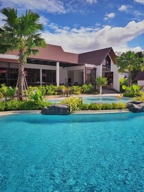 Kastel Hotel Pattaya By Loft Bangkok