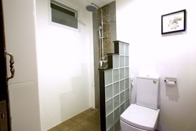 Katesiree Residence