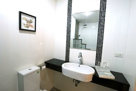 Katesiree Residence