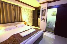 Katesiree Residence