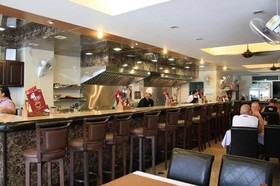 Maleez Lodge Hotel & Restaurant