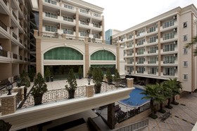 LK Miracle Suite Pattaya