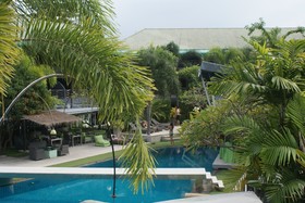 Momento Resort