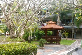 Momento Resort