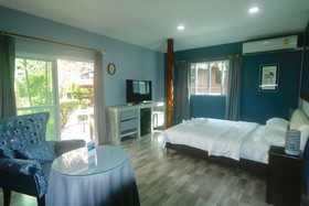 Momento Resort