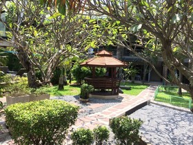 Momento Resort