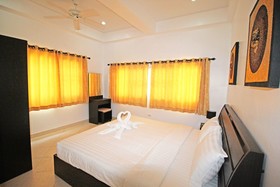 Naklua Pool Villa