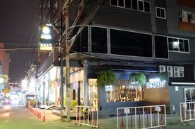 New Day Night Hotel