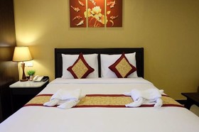New Day Night Hotel