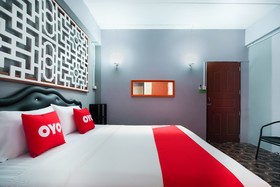 OYO 1006 F.o Room