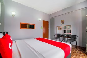 OYO 1006 F.o Room