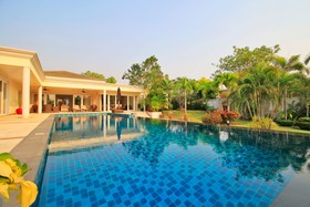 Pattaya Sunset Villa