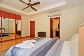 Pattaya Sunset Villa