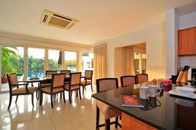 Pattaya Sunset Villa