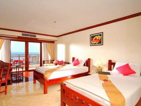 Royal Phala Cliff Beach Resort