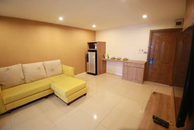 Pintree Service Apartment Pattaya