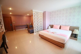 Pintree Service Apartment Pattaya