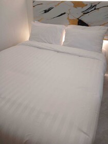 PJ Hostel & Bar