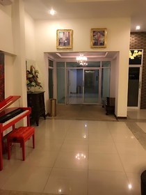 Retreat By The Tree Pattaya