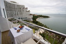 Royal Cliff Beach Hotel