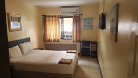 Sandman Hotel & Sports Bar