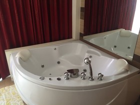 Steak & Co Boutique Hotel