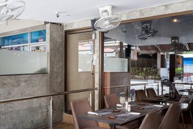 Steak & Co Boutique Hotel