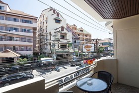 Steak & Co Boutique Hotel