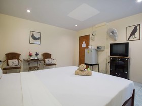 STEFANS GUESTHOUSE