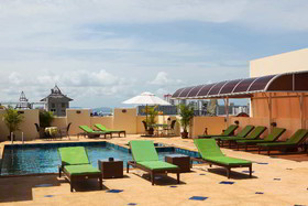 Tara Court Hotel