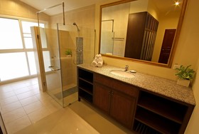 Thai Thani Pool Villa Resort Pattaya