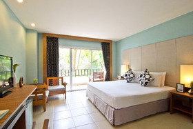 The Green Park Resort