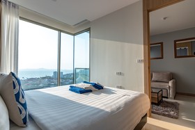 The Riviera Jomtien by Pattaya Holiday