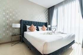The Riviera Wongamat by Pattaya Holiday