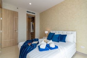The Riviera Wongamat by Pattaya Holiday